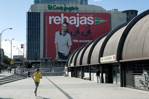 Spain’s Retailers Led by El Corte Ingles Discounting 20%