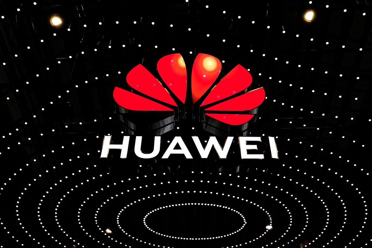 China Threatens Enforcers of US’s Huawei Curbs With Legal Action - Bloomberg.com