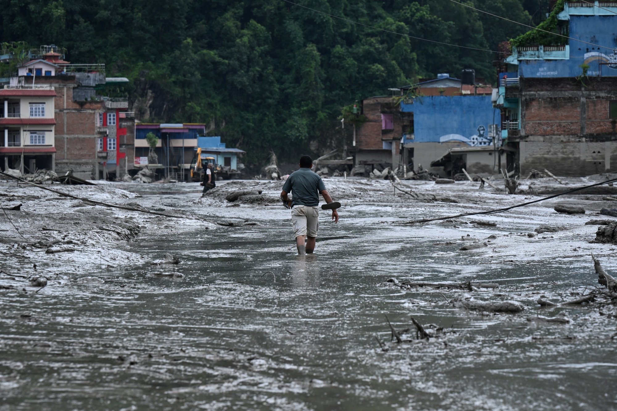 Image associated with story "The World’s Mountains Are Ticking Time Bombs"