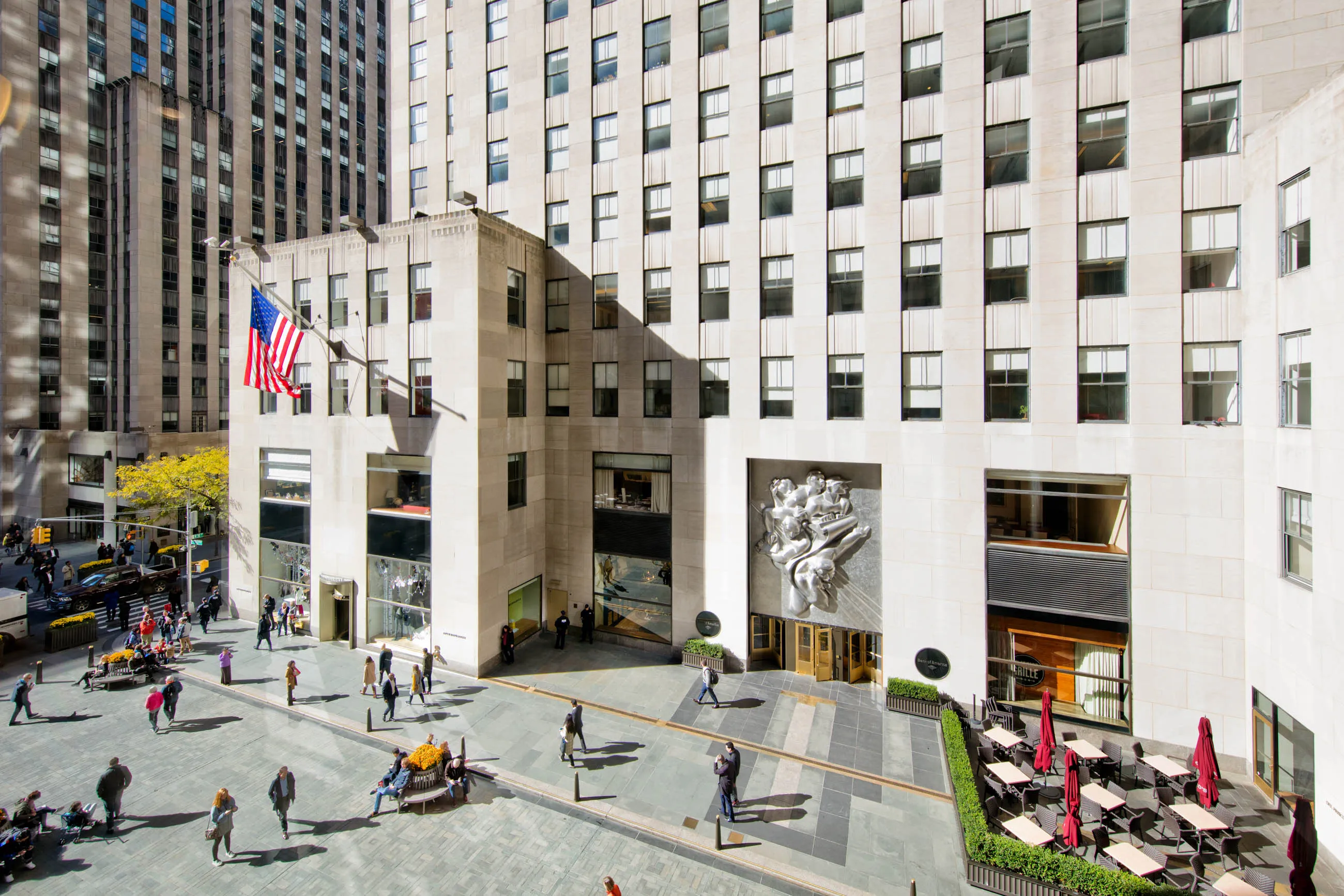 Rockefeller Center is betting on the idea that New Yorkers will go anywhere for great food.
