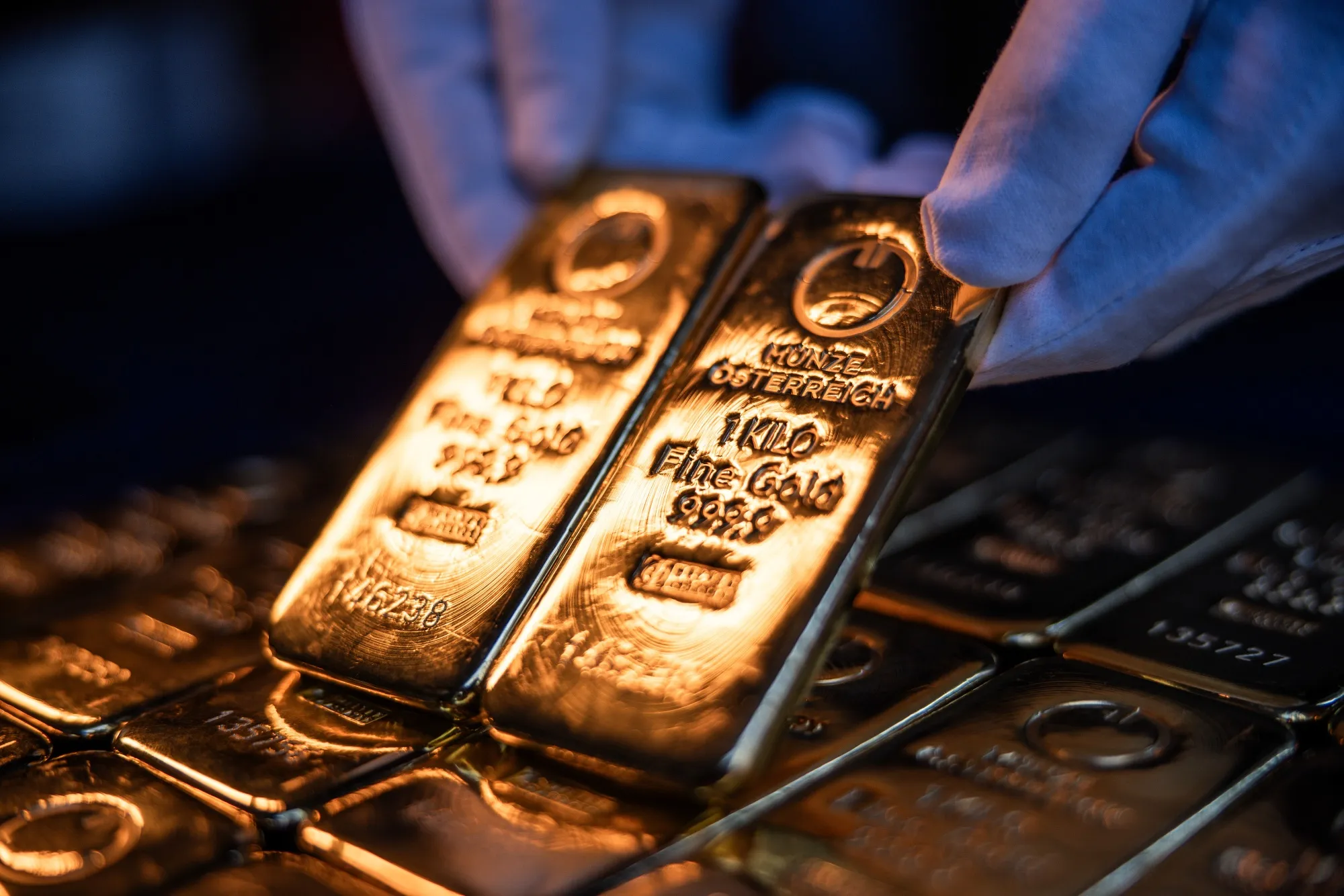 1キログラムの金の延べ棒