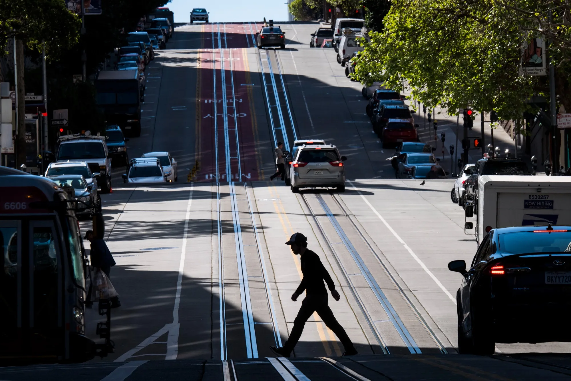 A pedestrian crosses California Street in San Francisco, California, on&nbsp;March. 16.&nbsp;