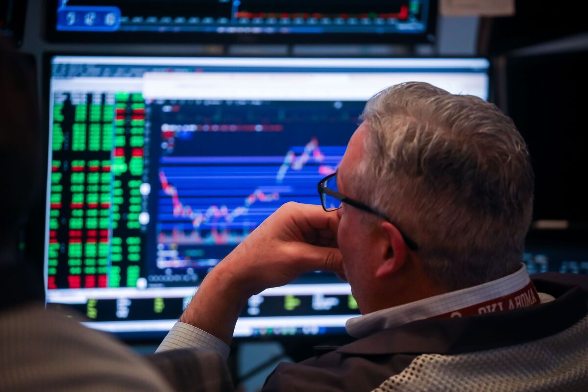 bloomberg.com - Nishant Kumar - Hedge Funds Turn Chaos Into Cash for Best Gains in 16 Years