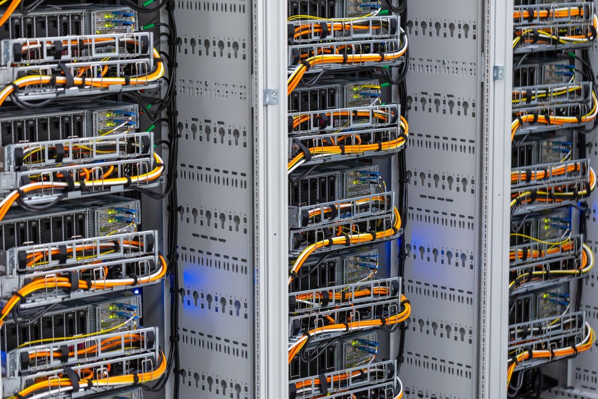 
                            Equinix and CPPIB Near $4 Billion Deal for Data Center Firm atNorth