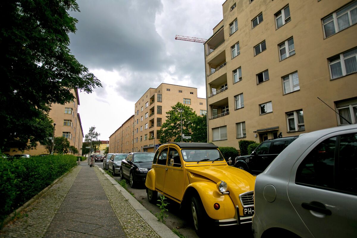 Inflation Spurs Gold Rush for German Real Estate, Pushing House ...