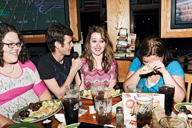 Club Applebee's?