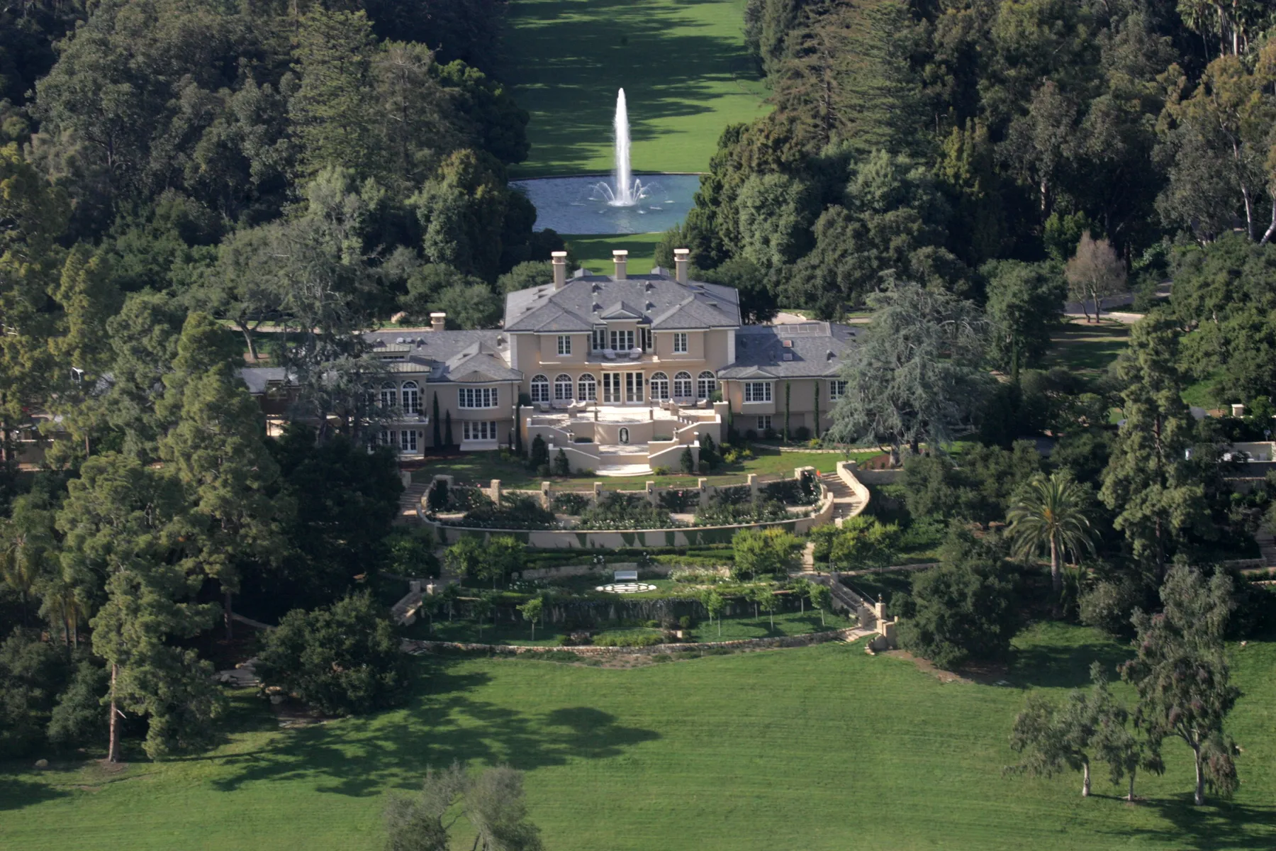 the promised land montecito - Ilustrasi 2