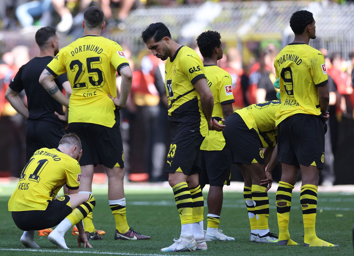 Dortmund Shares Drop After Bayern Munich Wins Bundesliga Title - Bloomberg