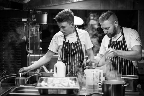 The Coach's head chef Nick Beardshaw (right)