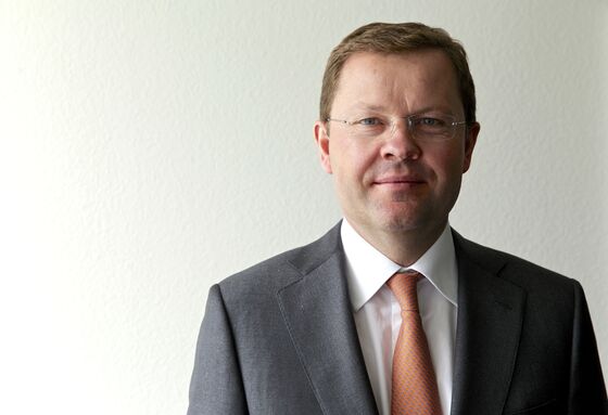 Deutsche Bank’s Regulators Concerned About Zeltner’s Appointment
