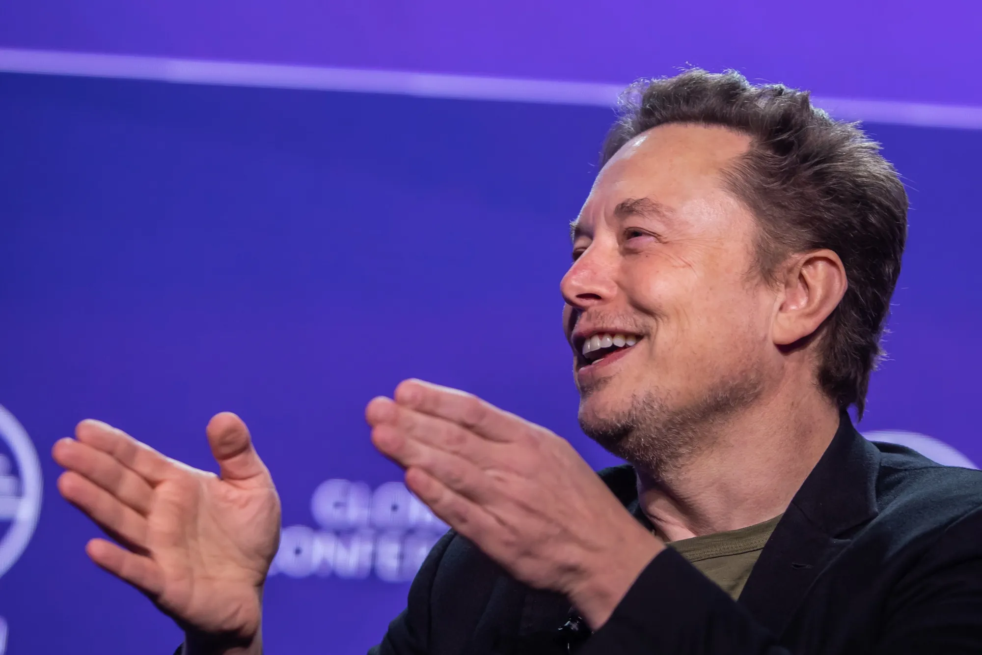 Musk tends to treat&nbsp;his companies as parts of a unified whole.