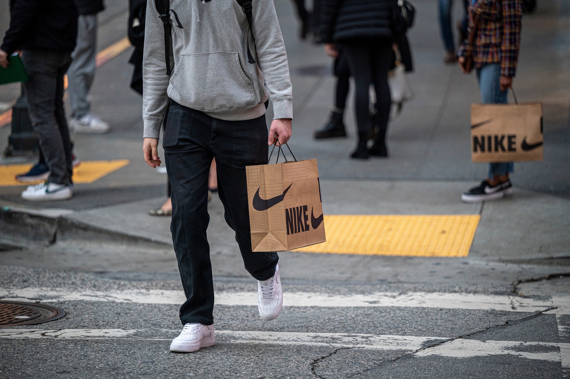 Buy Nike duffel bag At Sale Prices Online - November 2023