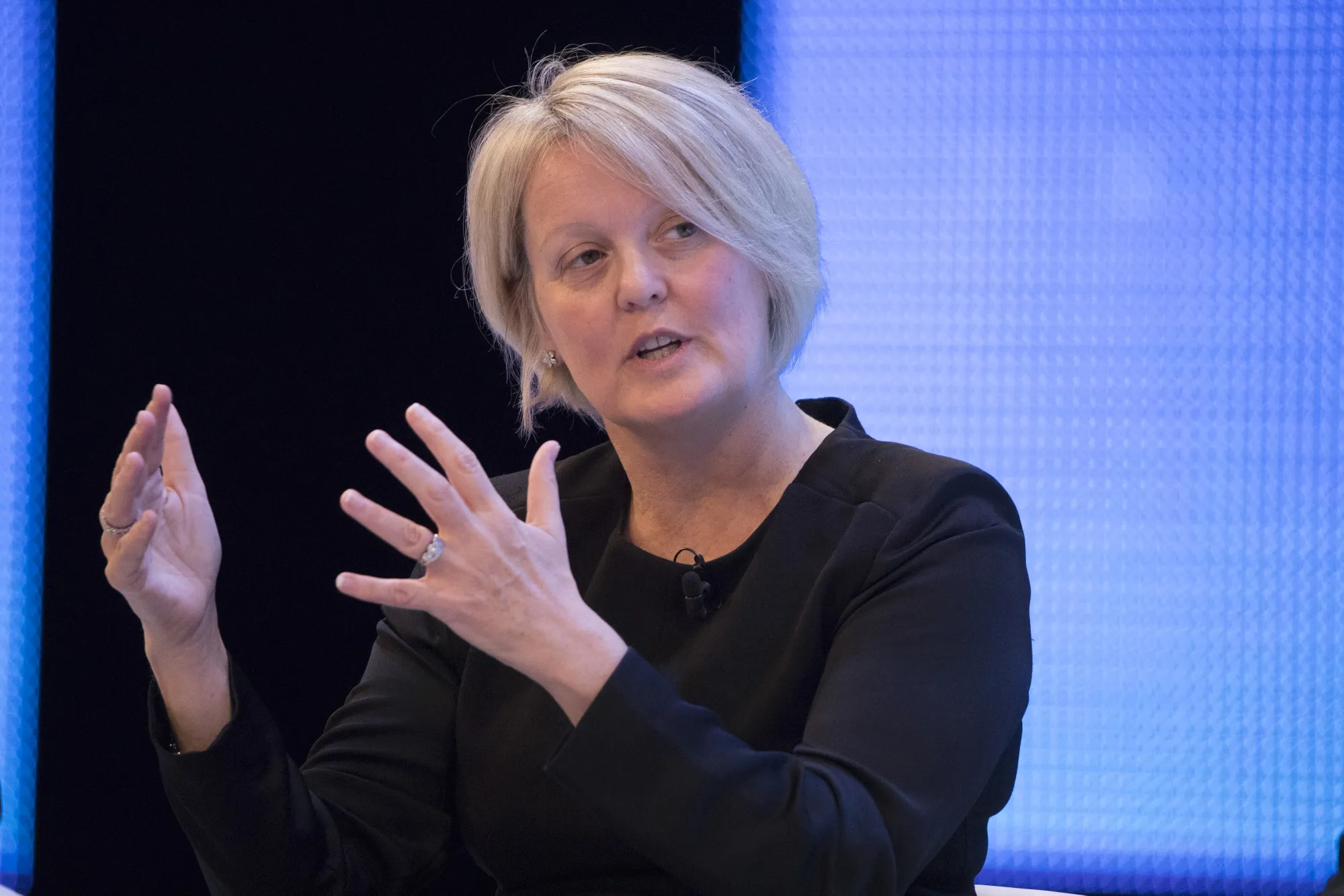 RBS Breaks Away From the Past With Name Change to NatWest - Bloomberg