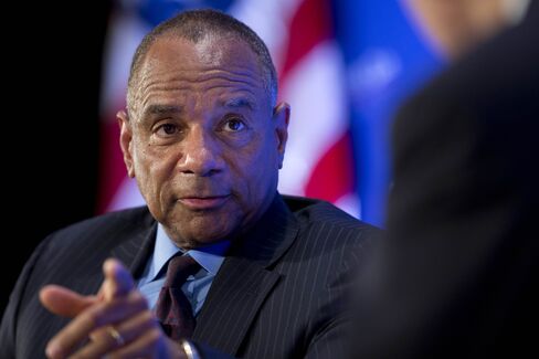 American Express CEO Kenneth Chenault Speaks At The Economic Club of Washington