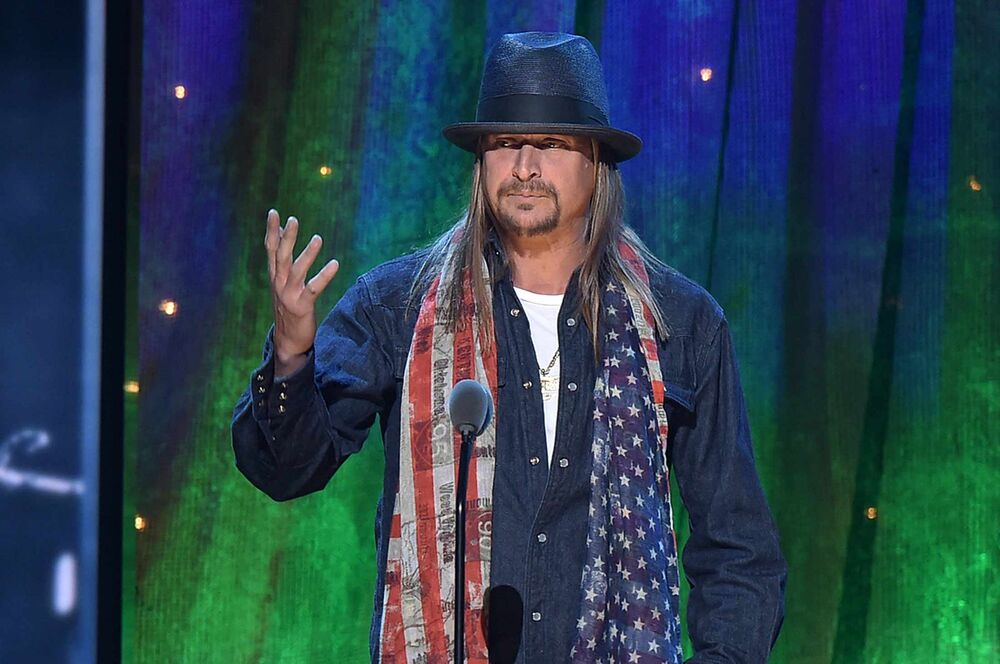 Kid Rock Comes To White House As Trump Signs Royalty Bill Bloomberg