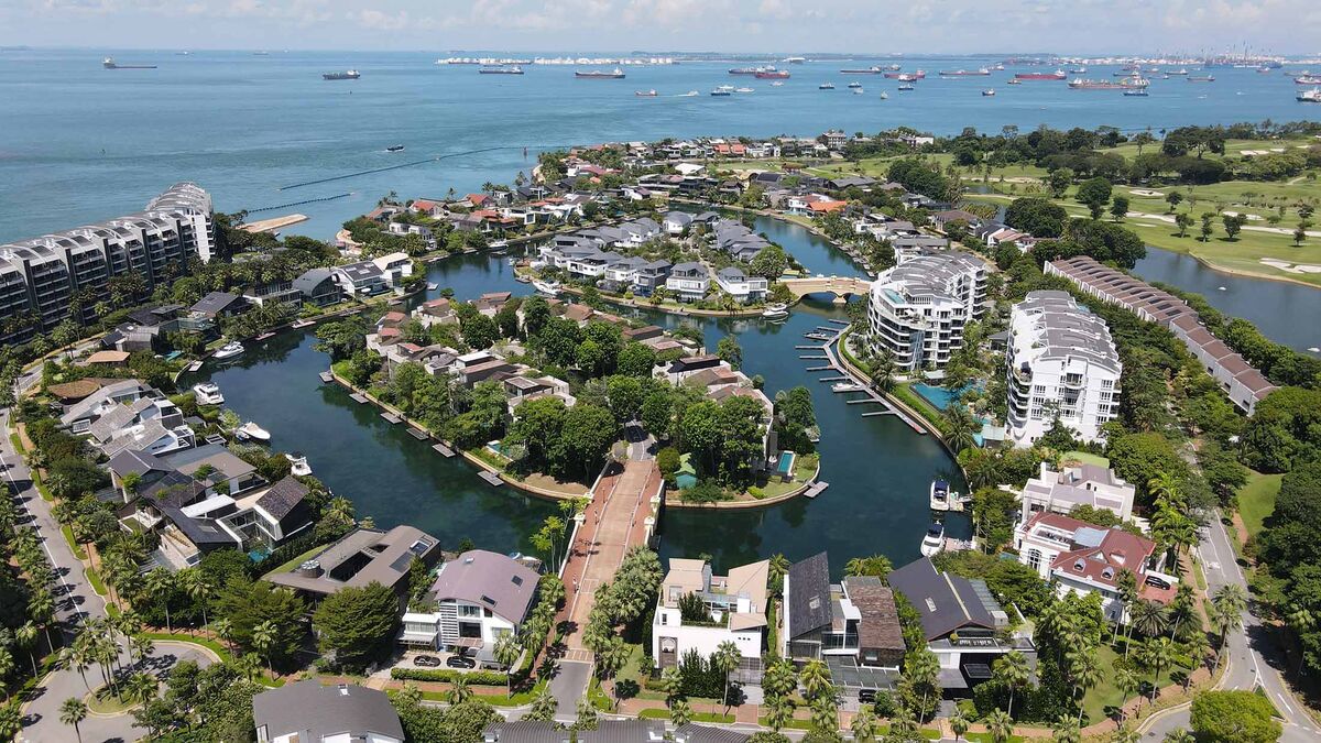Singapore’s Billionaire Class Unsettled by Moves to Narrow Wealth Gap