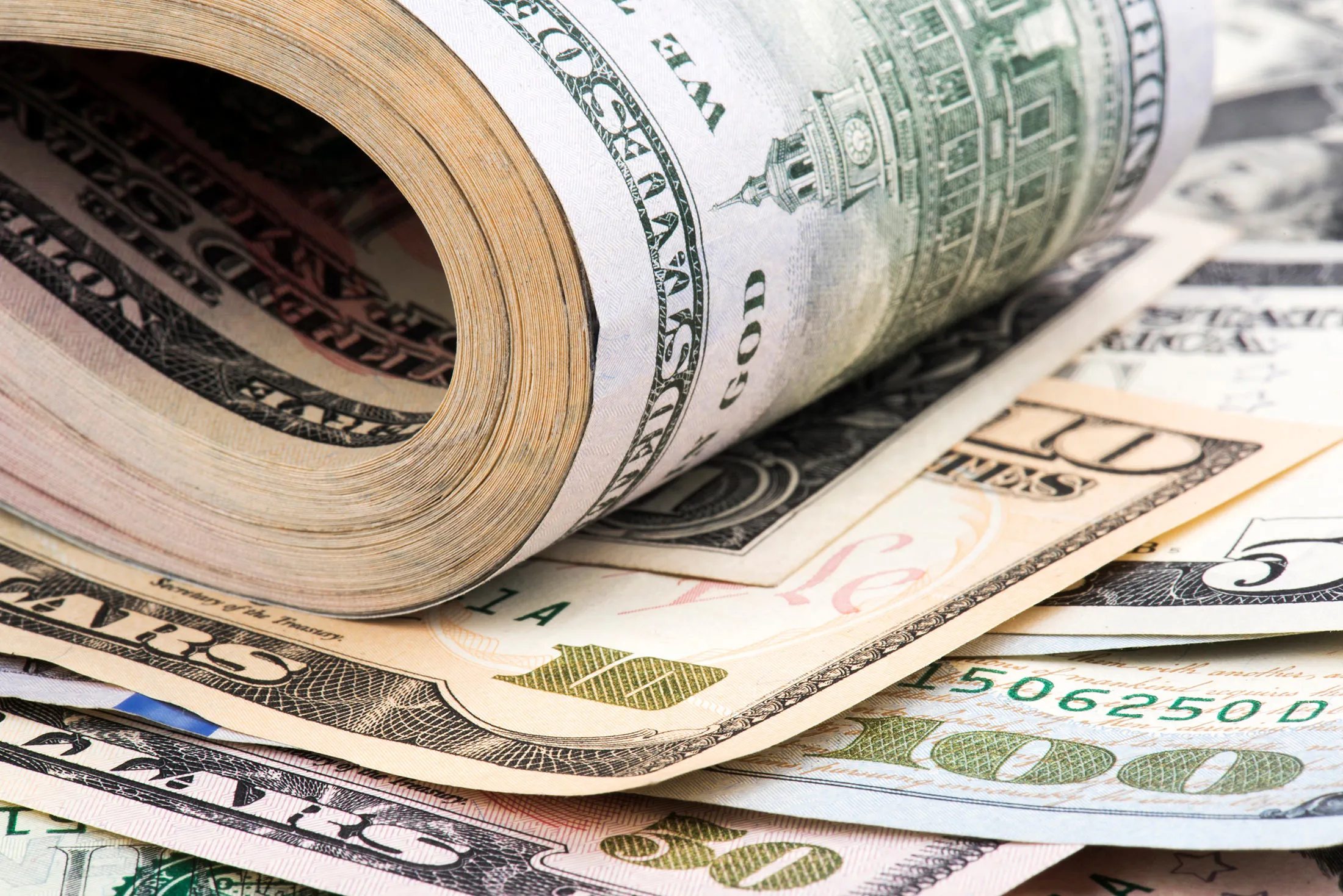 1482188703_us-dollar-money-usd