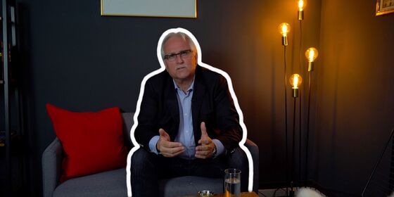 Former German Bank CEO Aims to Become YouTube Star at Age 65