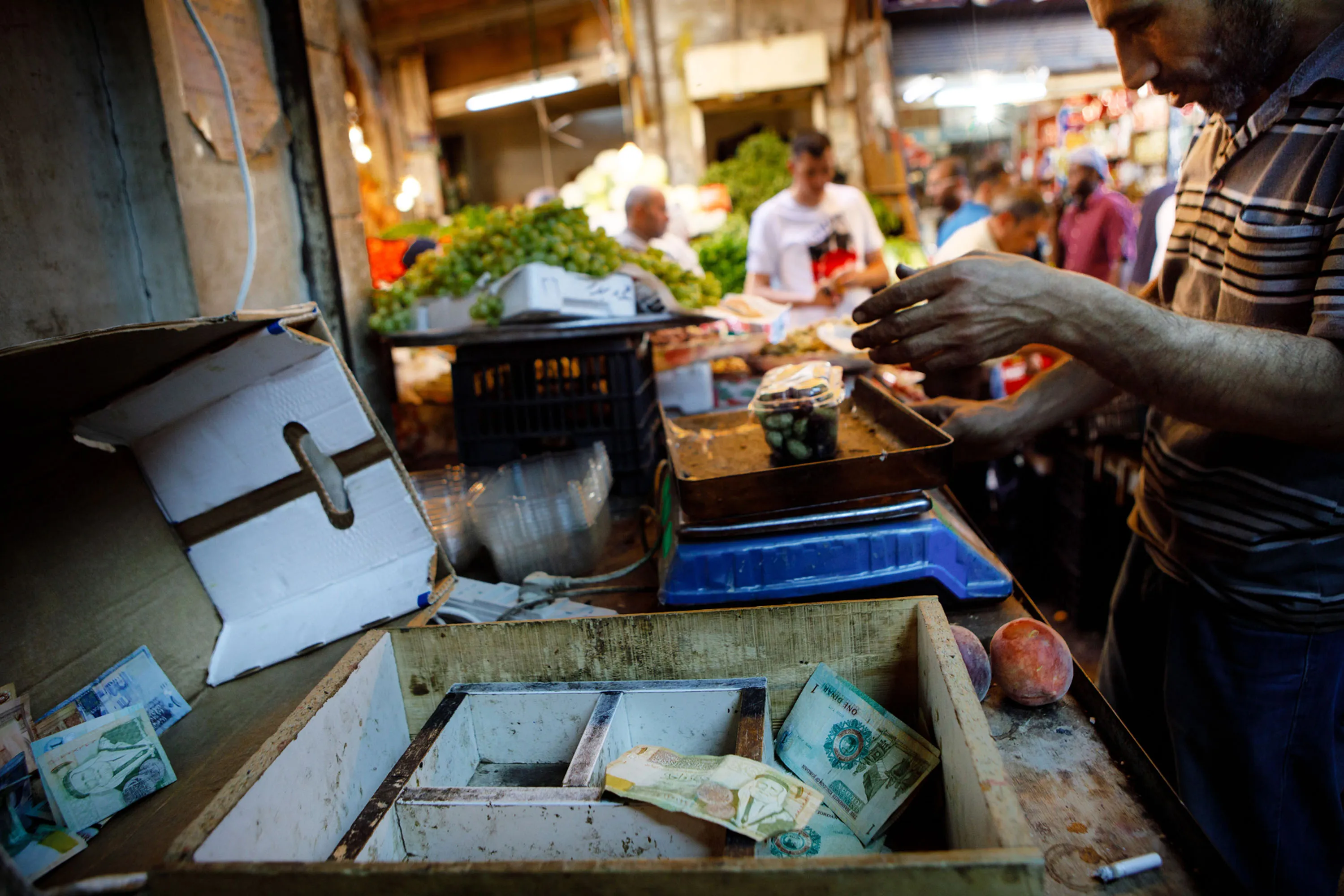 A market trade&nbsp;at a local fruit and vegetable market in Amman, Jordan.