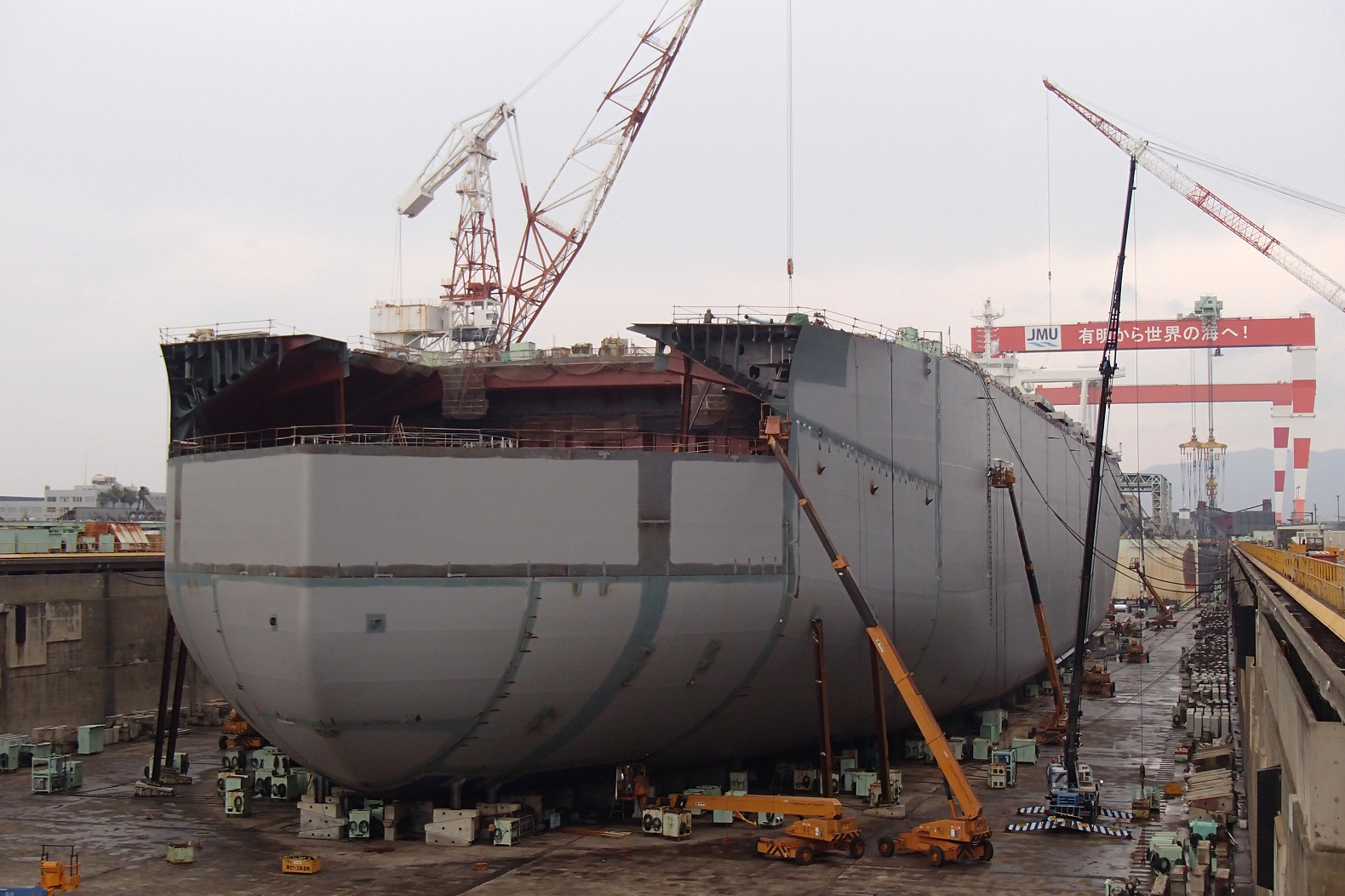ｊｆｅ副社長 造船事業 単独では限界 大型再編進む中韓勢に対抗 Bloomberg