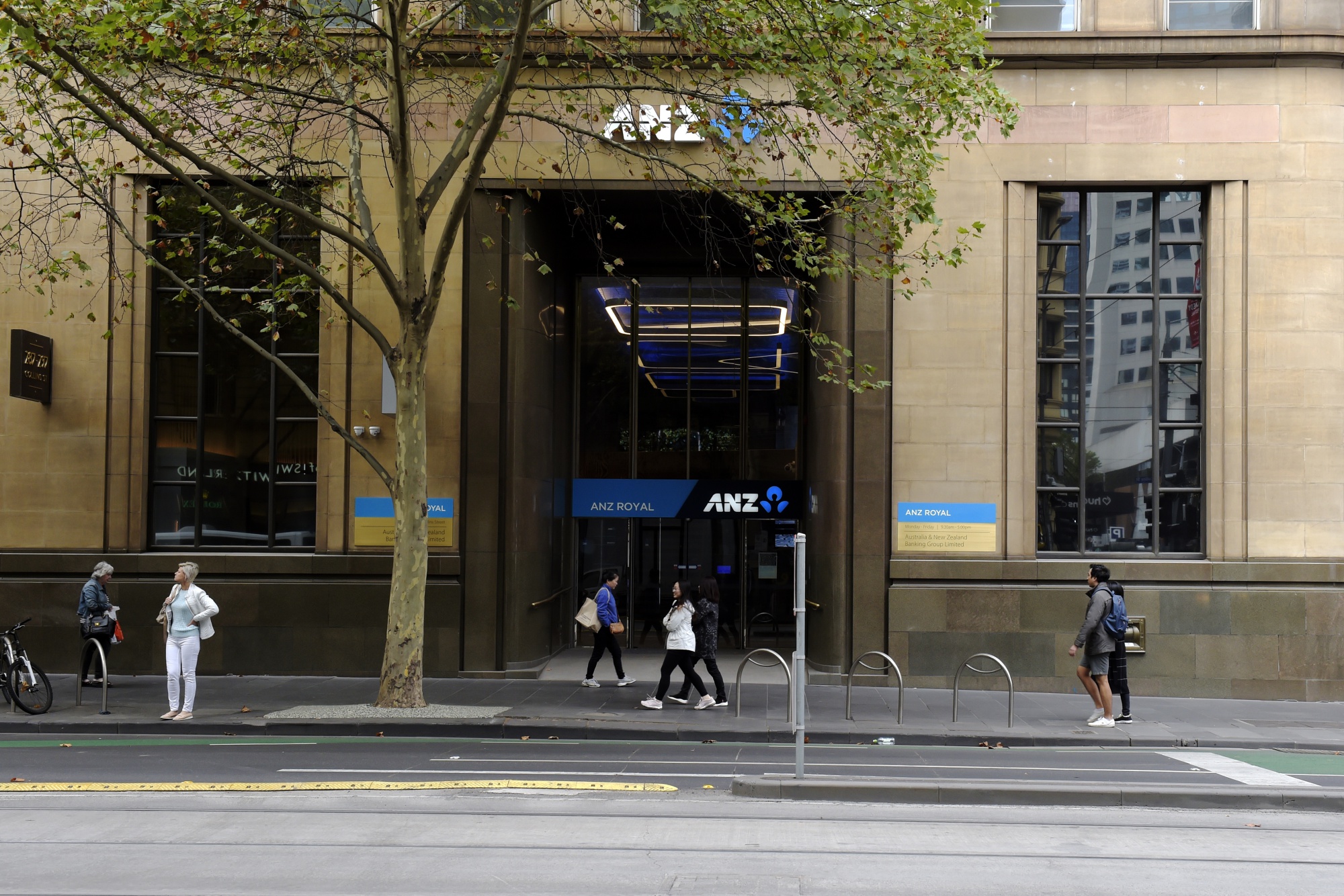 ANZ Bank Scraps Most Bonuses After Pay Blamed for Misconduct - Bloomberg