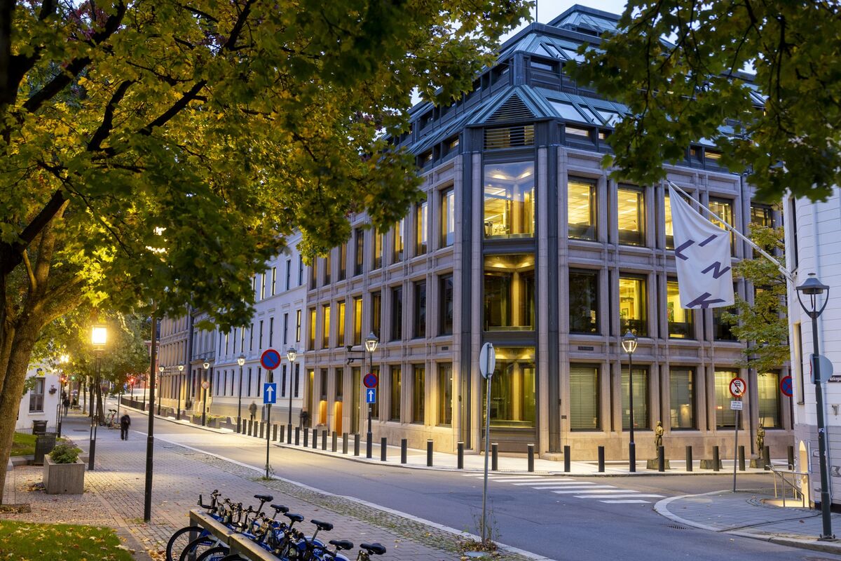 Norway Wealth Fund Proposes Trimming Government Bond Holdings