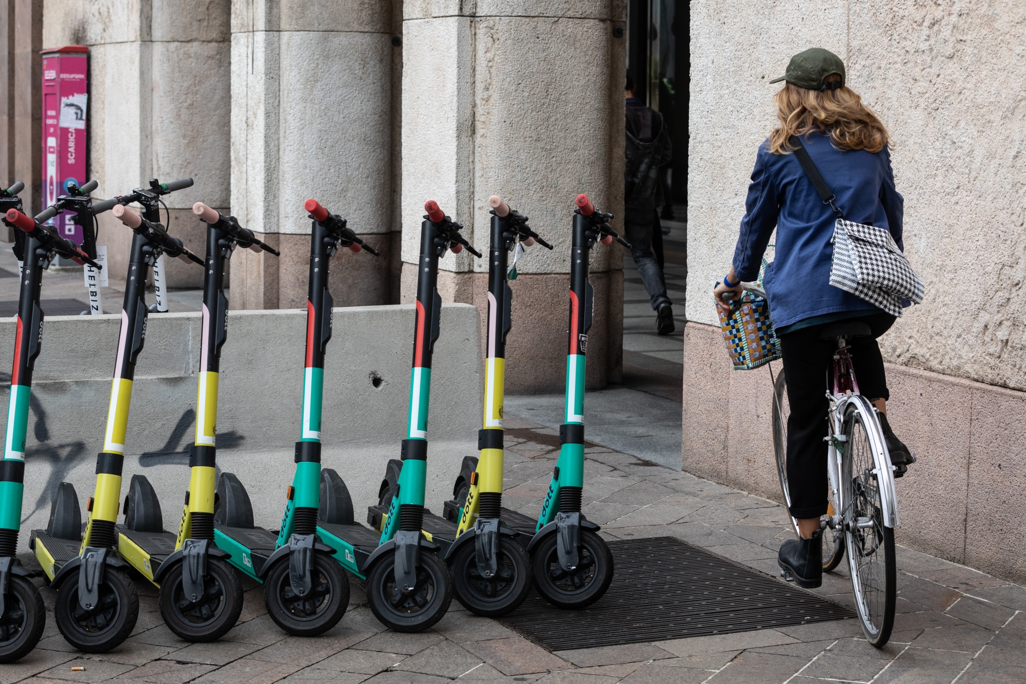 Italy Plans E-Scooter Crack Down, New Safety Rules - Bloomberg