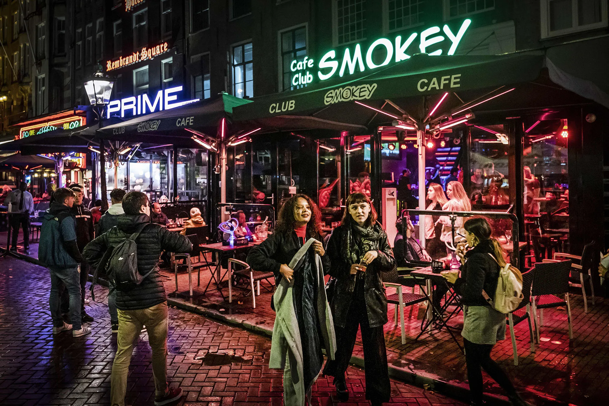 Amsterdam Marijuana Rules: City Wants to Restrict Tourists From Pot Shops -  Bloomberg