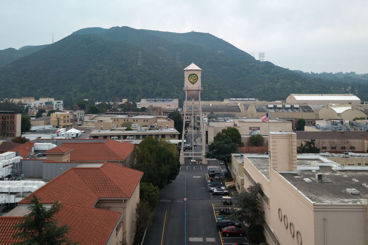 assets.bwbx.io image