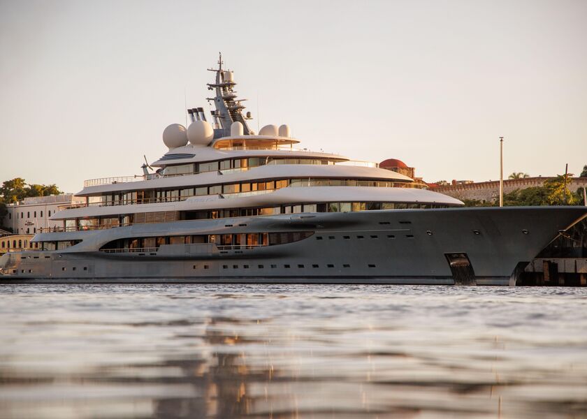 Superyacht Suspected Of Being Tied To A Russian Oligarch Docked In The Dominican Republic