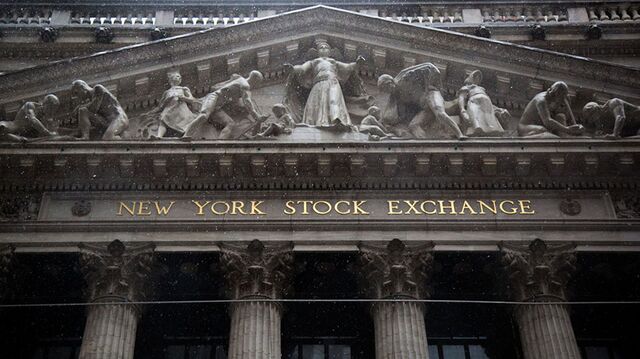 Bloomberg business news