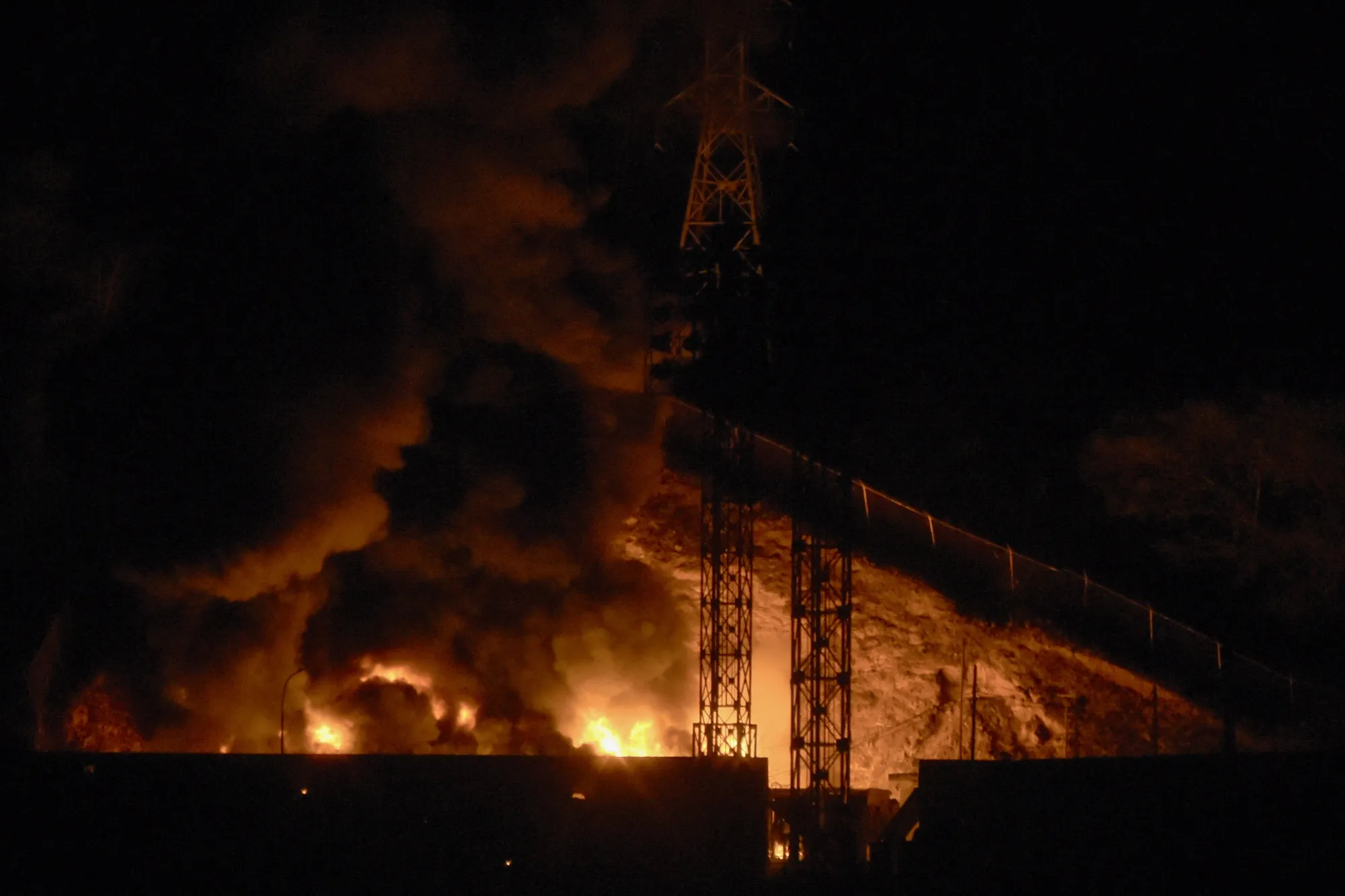 A fire at&nbsp;Venezuela's largest military complex, Fuerte Tiuna, after a series of explosions in Caracas on Jan. 3.&nbsp;
