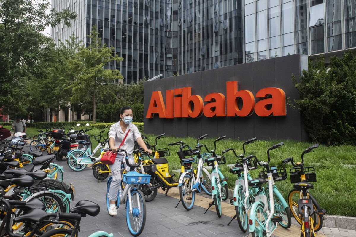 Alibaba Cutting Cloud Prices as Much as 50% to Drive User Growth