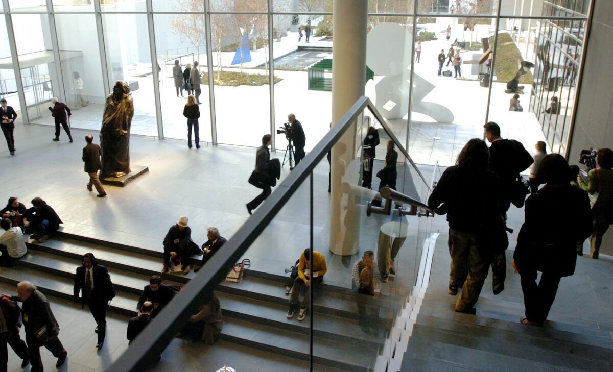 MoMA Leave Museum Flush Cash for Manhattan Expansion - Bloomberg