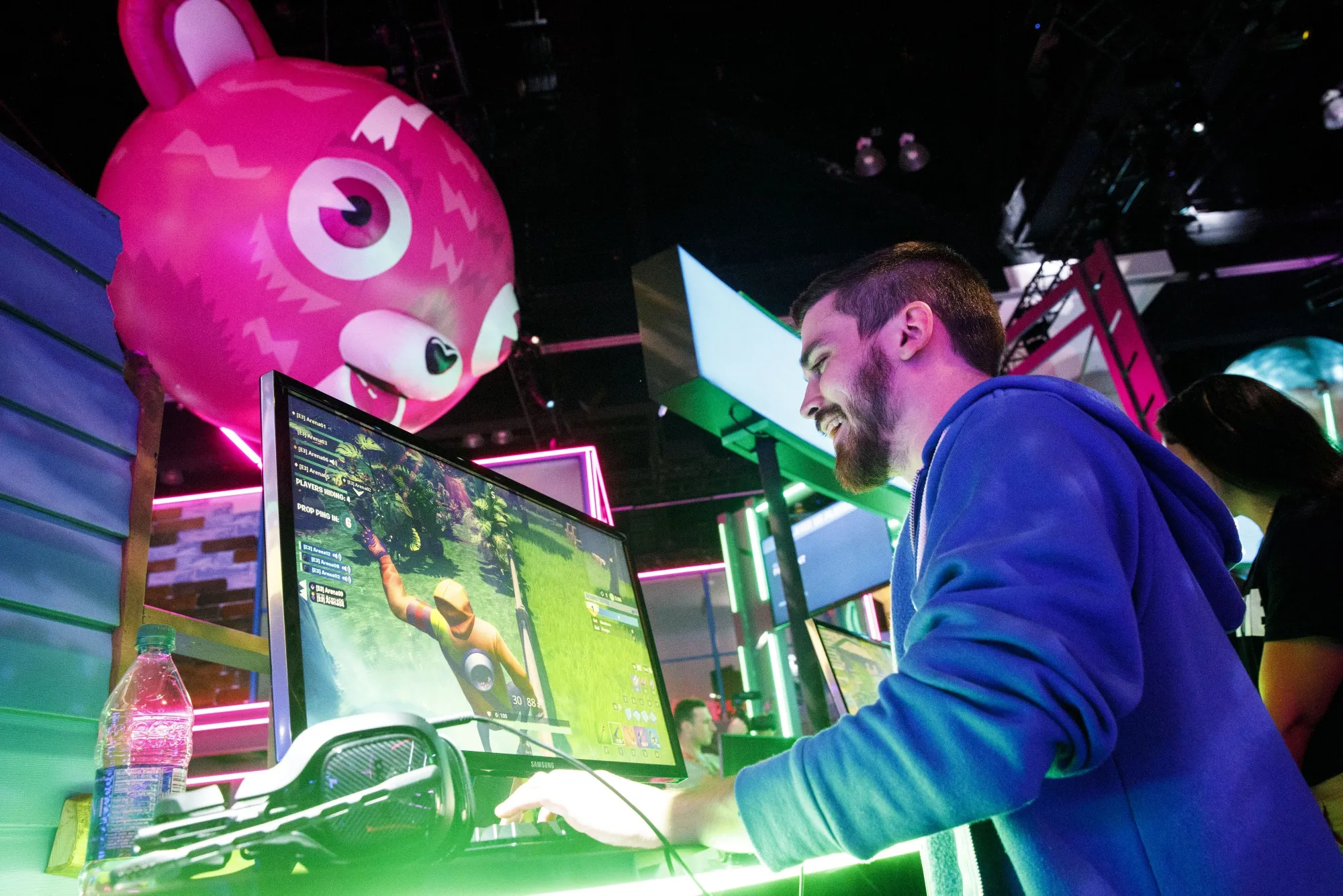 An attendee plays Fortnite&nbsp;during the E3&nbsp;Expo in Los Angeles, California.