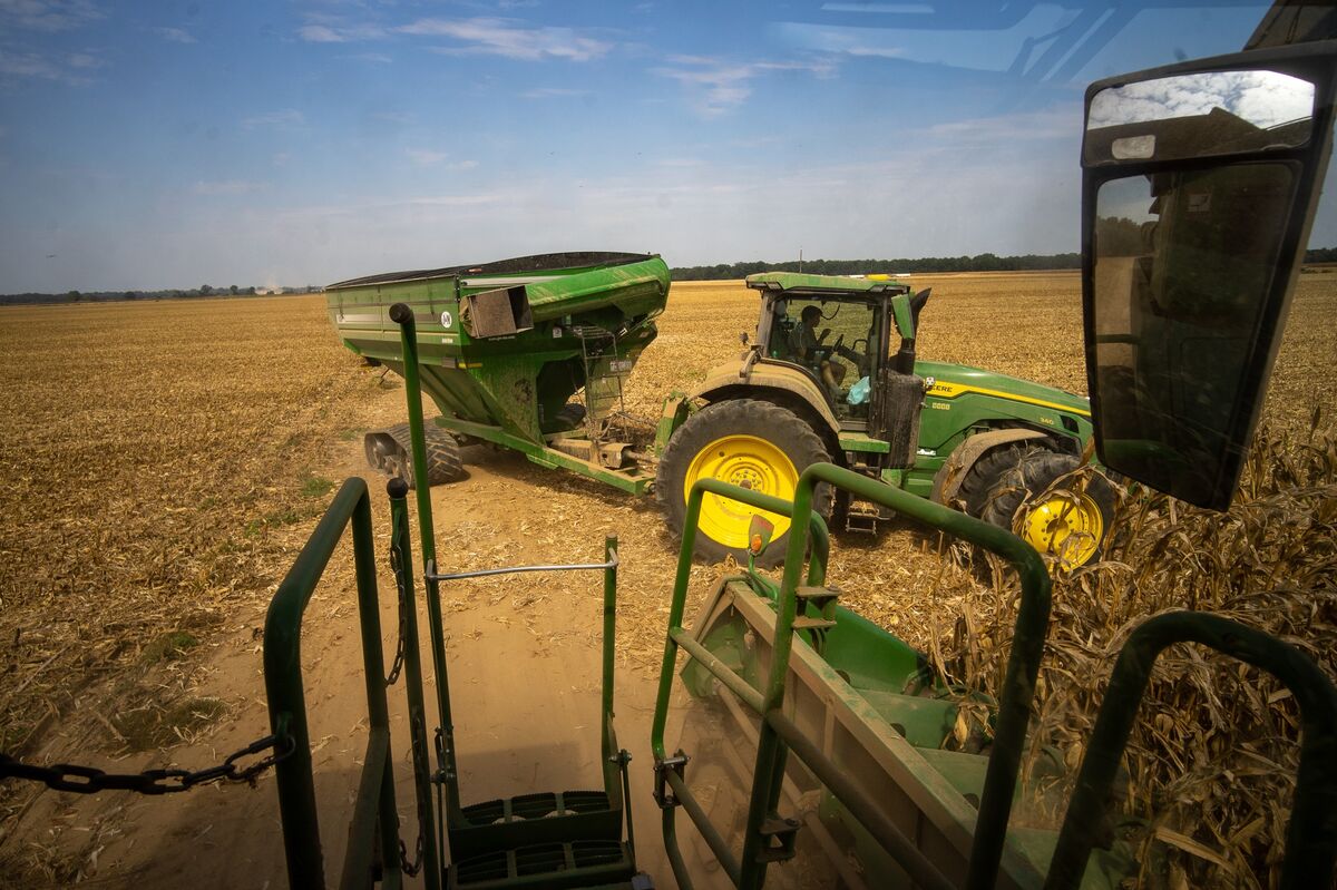 Trump Says Tariff Revenue Will Fund Relief for US Farmers