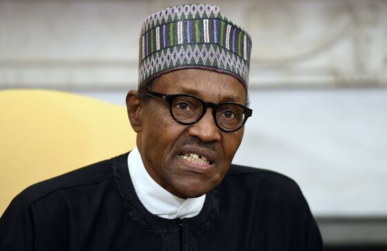 Buhari's Feuding Party Threatens Re-Election Bid in Nigeria