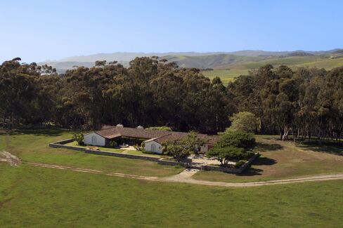 The Las Varas ranch is being sold by heirs of the oil tycoon Edward Laurence Doheny. It has seven homes on the property, along with a private lake.