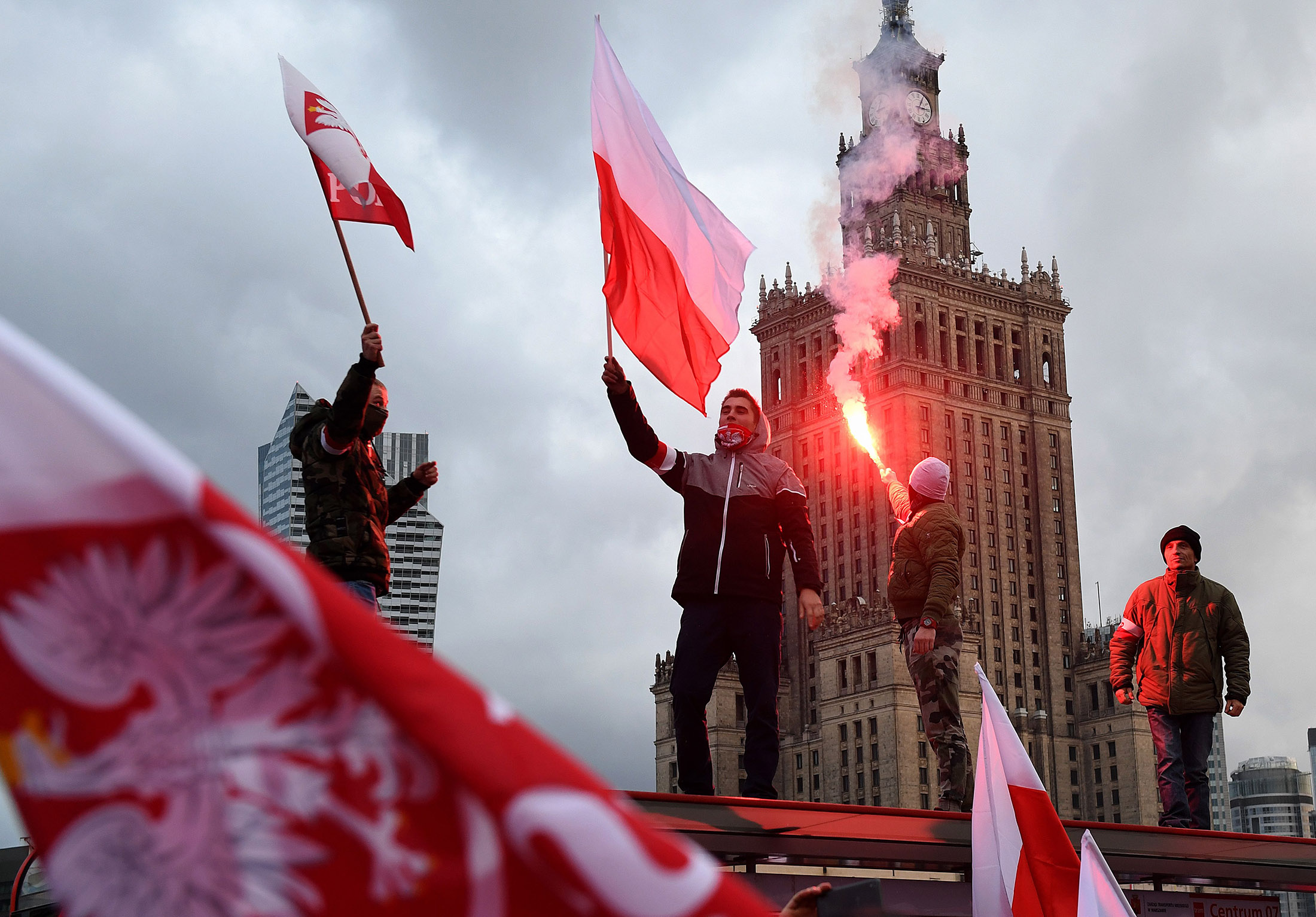 Nationalists Converge on Warsaw as Poland Marks Its Centenary - Bloomberg