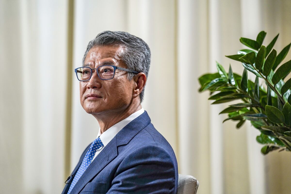 Hong Kong Strives to Join Regional Trade Deal: Finance Chief