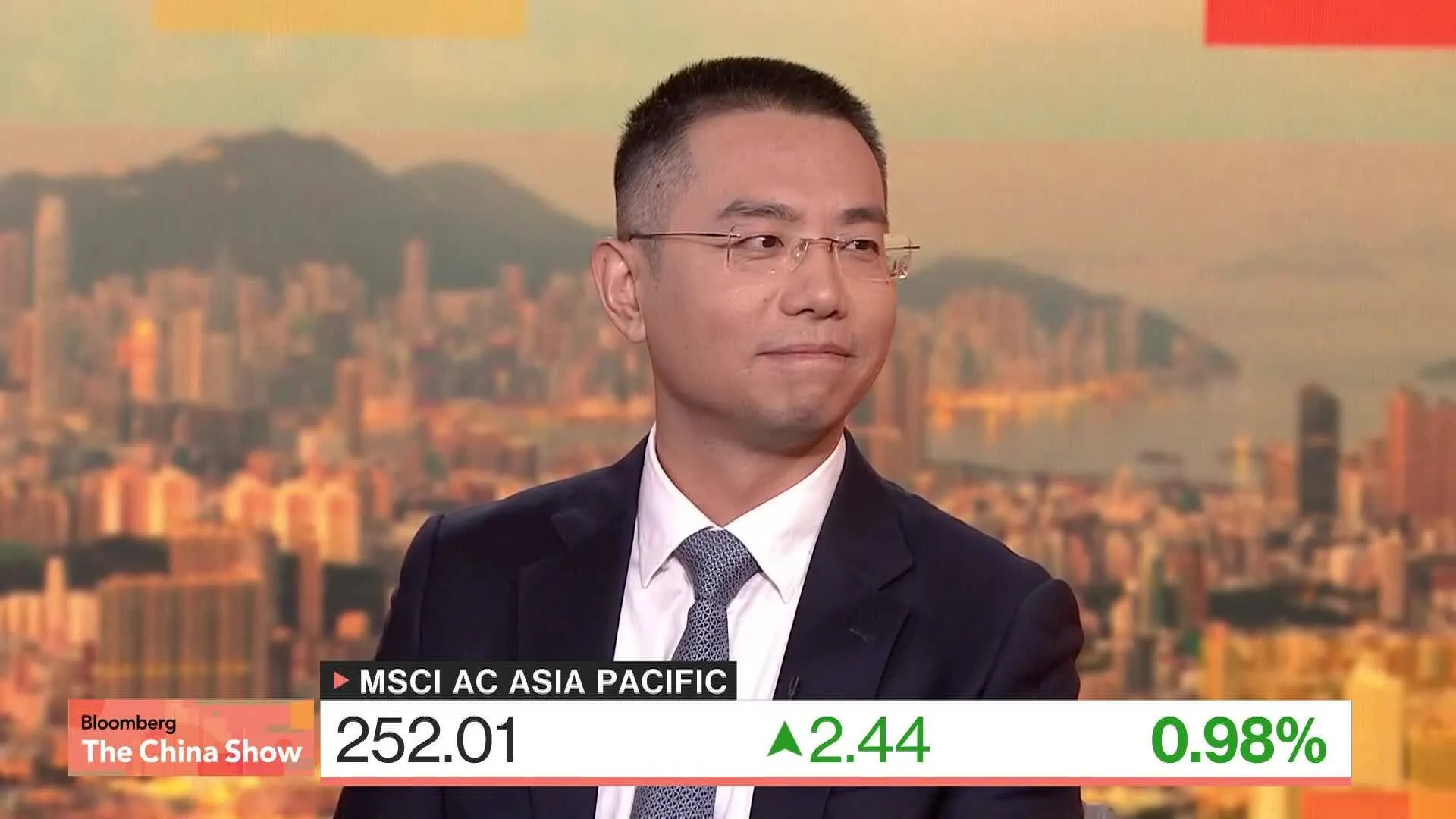 bloomberg.com - Watch Asian Stocks Hit Records, AI Concerns Ease: Amundi's Yao