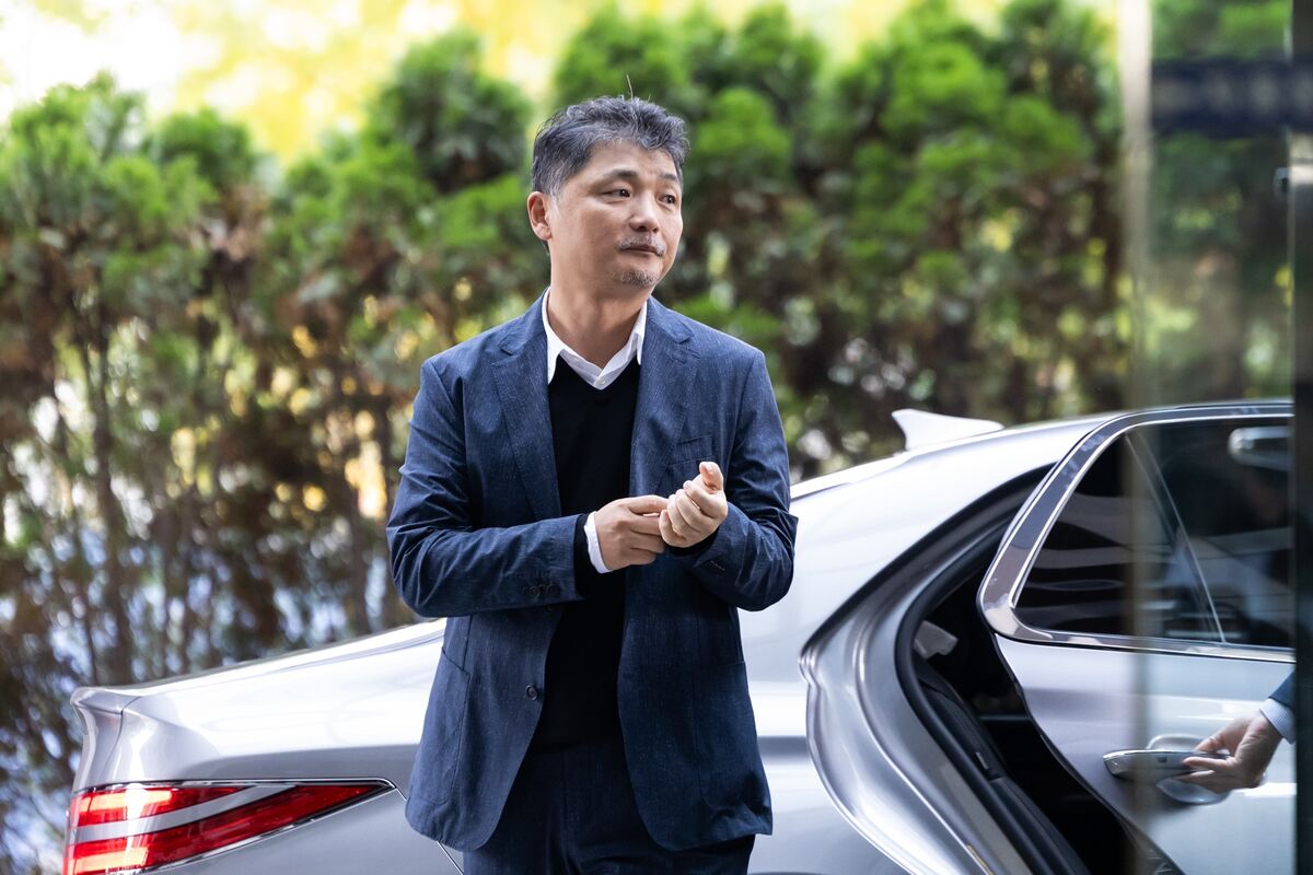 South Korean Prosecutors Seek 15-Year Sentence for Kakao Founder Kim Beom-su Over Stock Manipulation