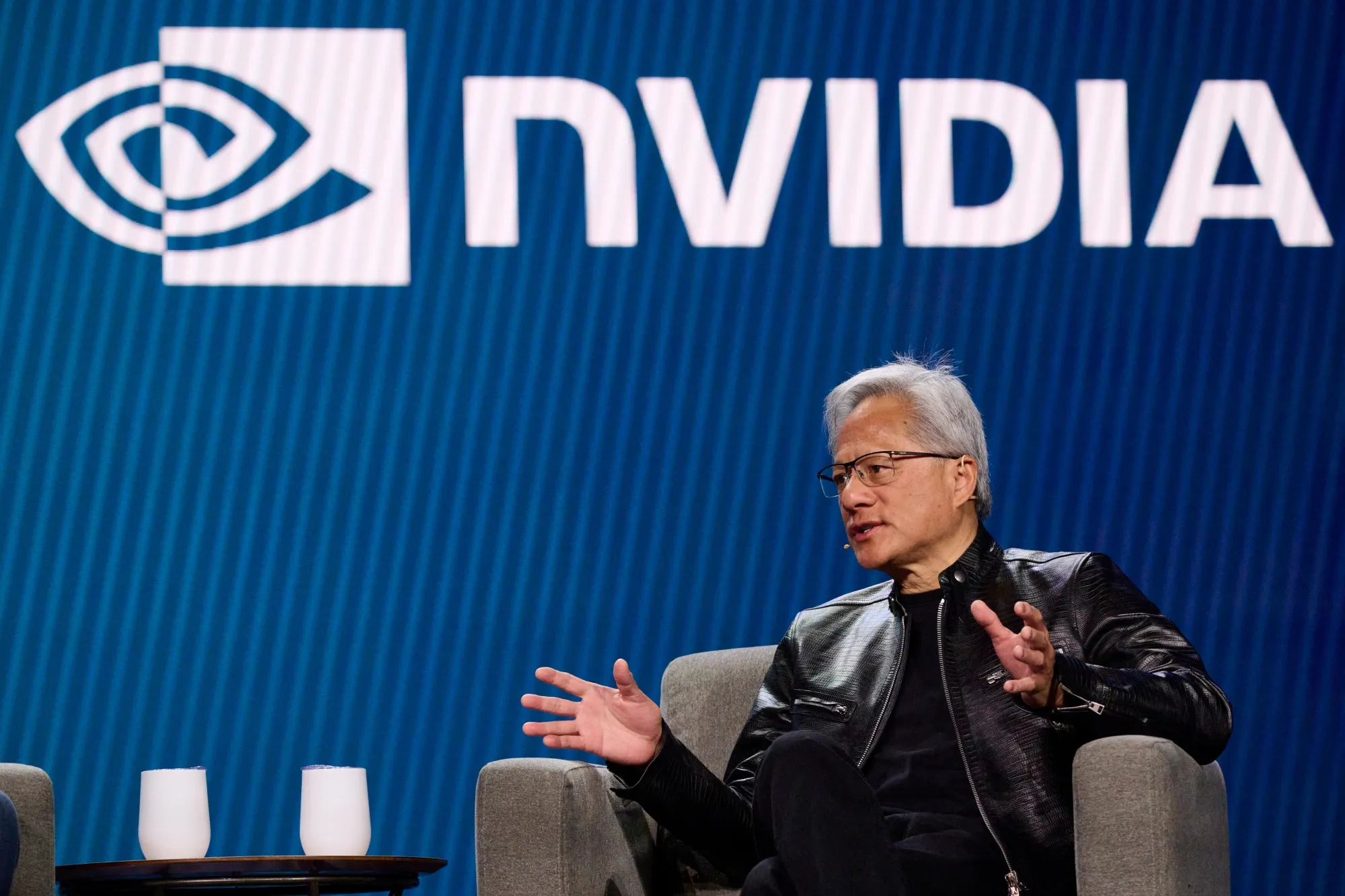 エヌビディア、コアウィーブに20億ドル追加出資－新型CPUも投入 - Bloomberg