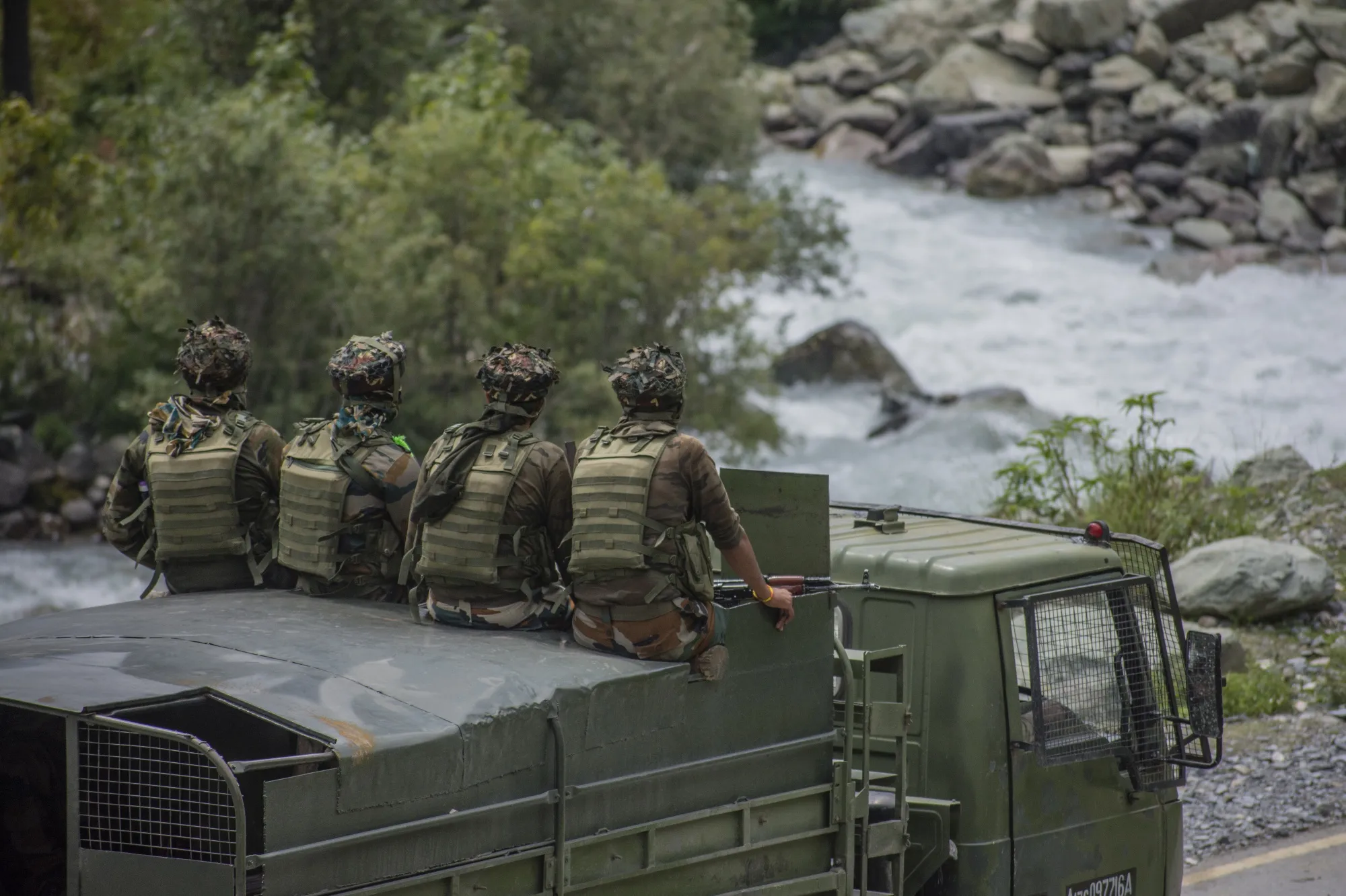 Indian and Chinese Troops Face-off Along The Disputed Himalayan Border