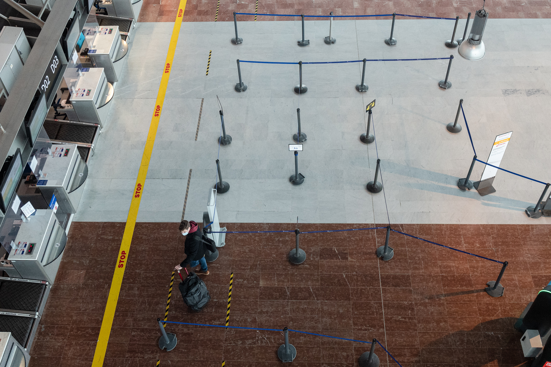 Nice Cote d'Azur airport with travel loops eliminates demand for flights