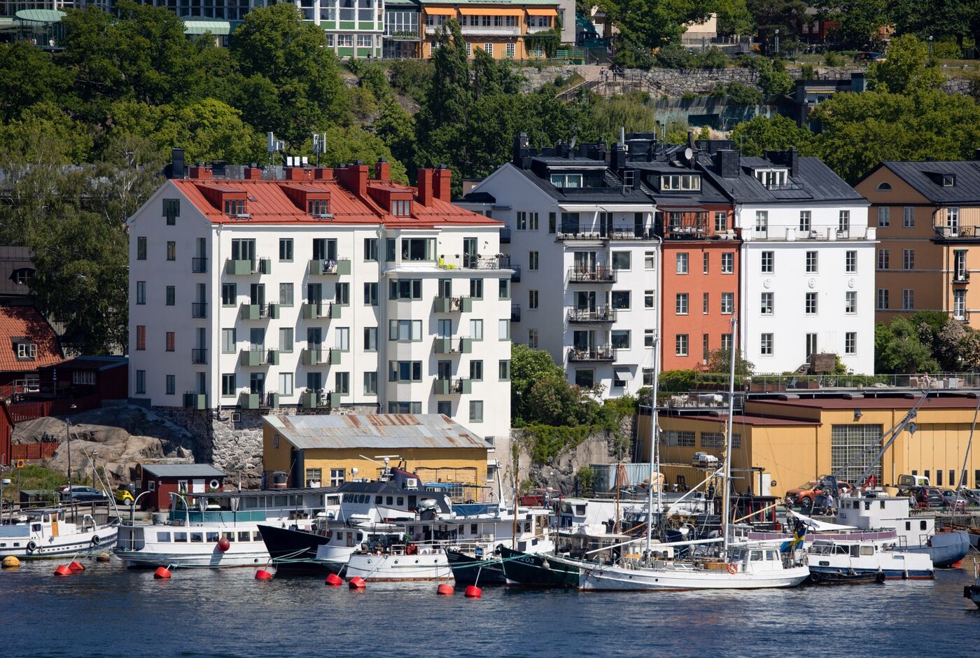 Sweden Housing Prices Edge Higher Amid Signs of Stabilization Bloomberg