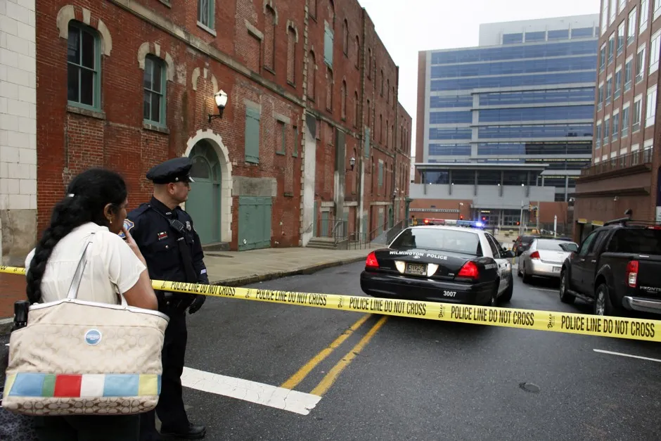 Untrusting Cop This Is What Happens When Neighborhoods Don't Trust the Police - Bloomberg