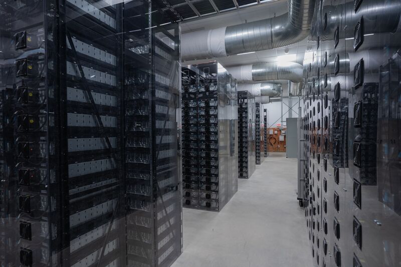 Inside An LS Power Group Battery Energy Storage Project