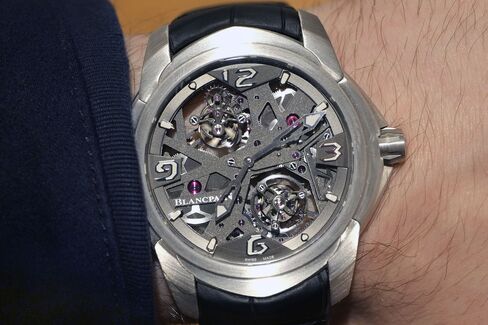 It’s a shame Blancpain took an amazing movement and made this.