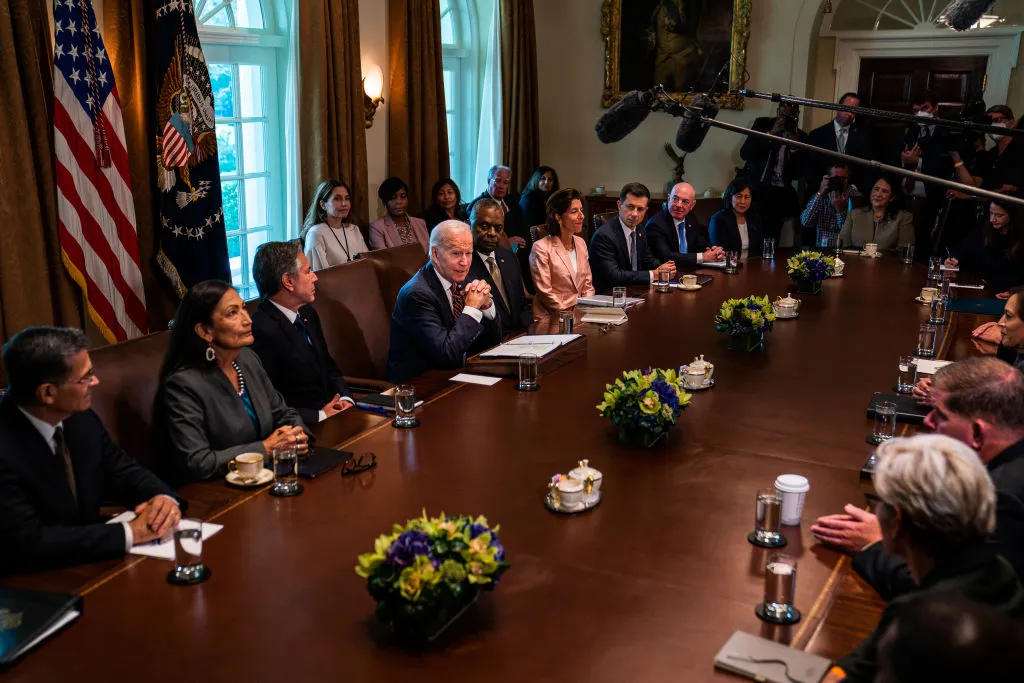 The president deserves a team of technocrats.